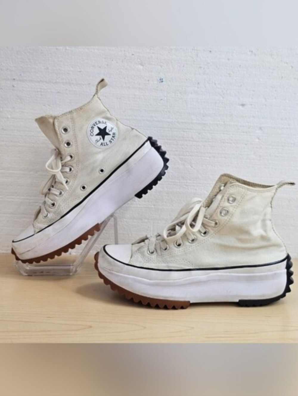 Converse Run Star Hike Platform Hi Top Sneakers, White/Black/Gum, 6.5(M) 8.5(W)